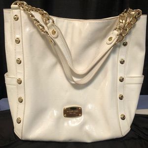 Michael Kors shoulder bag.